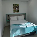 Waterfalls Al Bed & Breakfast Geres