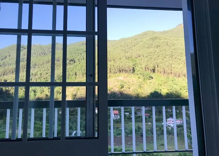 Waterfalls Al 吉尔斯