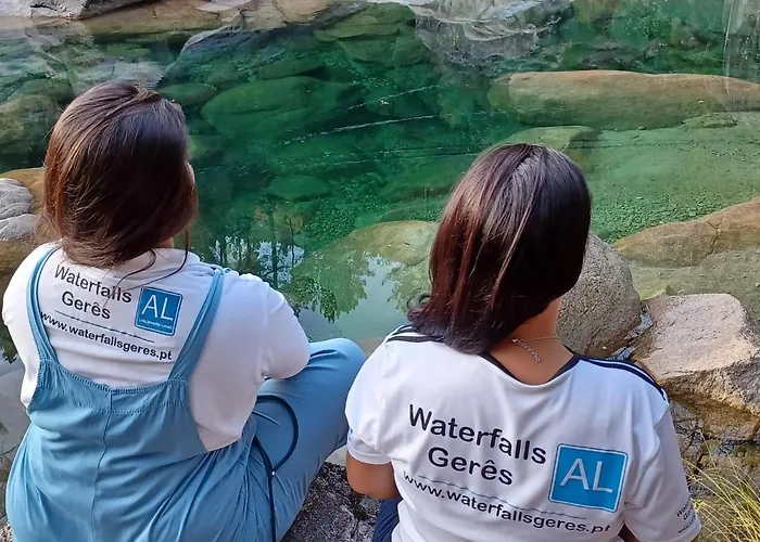 Waterfalls Al 住宿加早餐酒店 吉尔斯