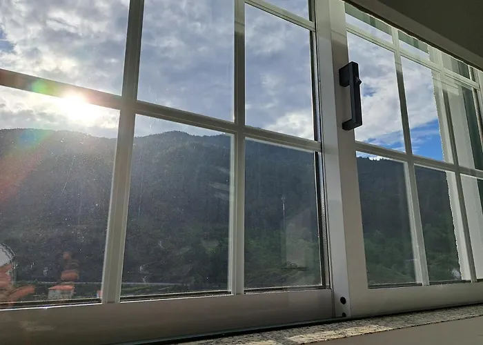 Waterfalls Al Couette-café 3*